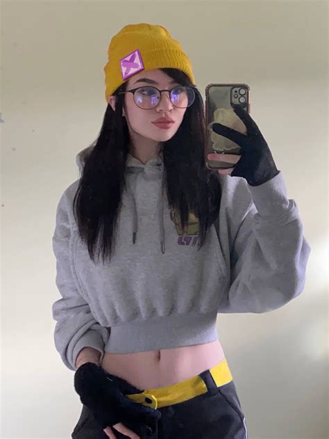 Rose on x – Artofit