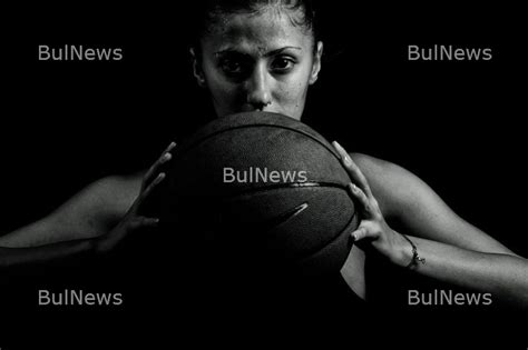 Виктория Стойчева сред финалистките на Мис Баскетбол