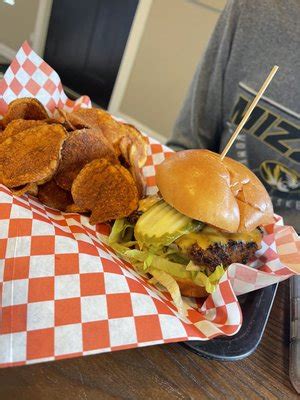 THE GOURMET BURGER SHOP - Updated May 2025 - 295 Photos & 565 Reviews ...