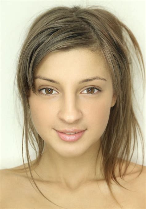 Maria Ryabushkina : PrettyGirls