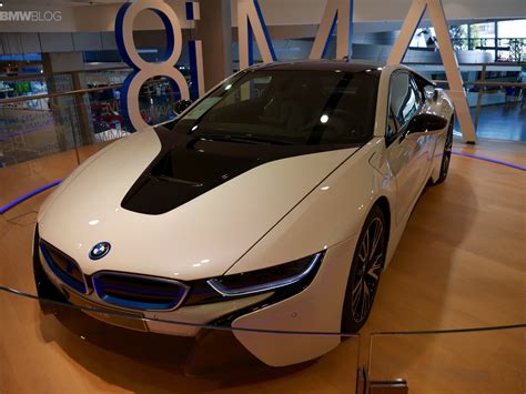 BMW Welt - In its seventh year still looks cutting edge