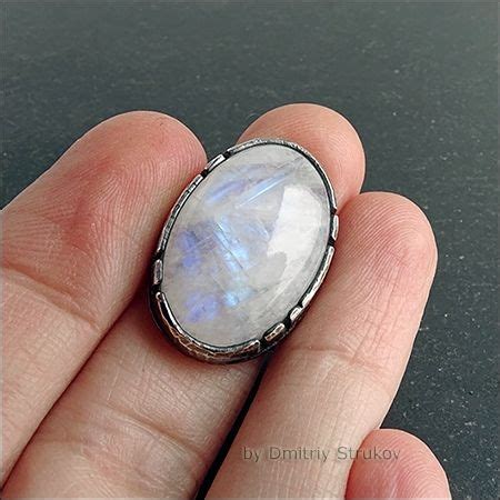 Перстень с лунным камнем | Драгоценный камень, Лунные камни, Лунный камень