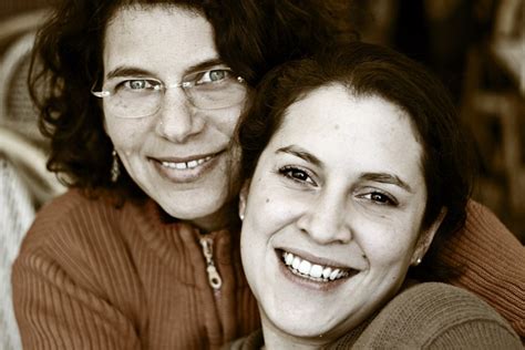 Lesbian_couple – New York My Bite of the Big Apple & Other Bites of the ...