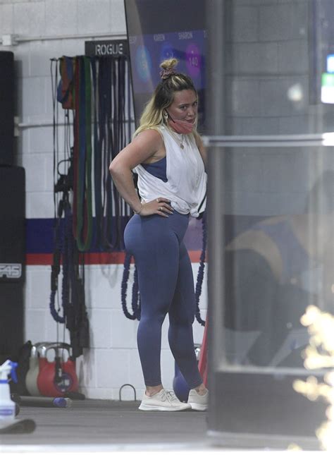 Hilary Duff – Beautiful BIg Ass in Leggings at a Gym in Los Angeles