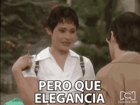 Pero Que Elegancia Yo Soy Betty La Fea GIF - Pero Que Elegancia Yo Soy ...