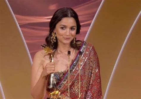 Alia Bhatt brings royalty and drama to Saudi Arabia's Joy awards as she walks down the red ...