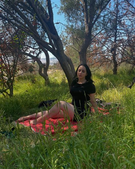 Molly Crabapple | On my substack I republished “Professional Naked Girl