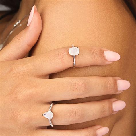 Сребърен пръстен с лунен камък "Лукс" – Silenti Jewelry
