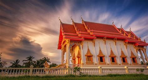 Top 10 Most Famous and Beautiful Temples in Laos - Paradise Travel