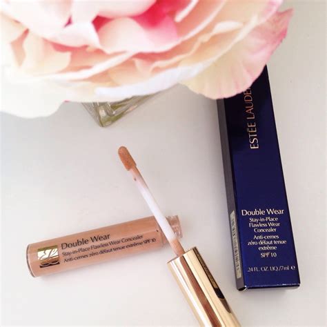 BeautySwot: Estee Lauder Double Wear Concealer Review