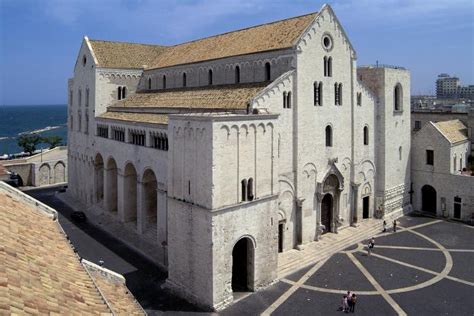 Мощи Николая Чудотворца в Бари - Italytraveller.ru