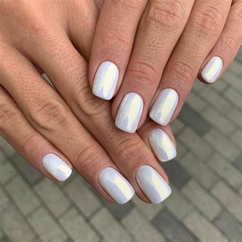 Pin on Salvataggi rapidi | Nail colors, Nail colors winter, Chic nails