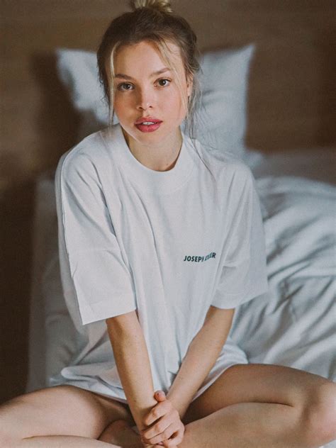 Lea Zoe Voss - Filmmakers