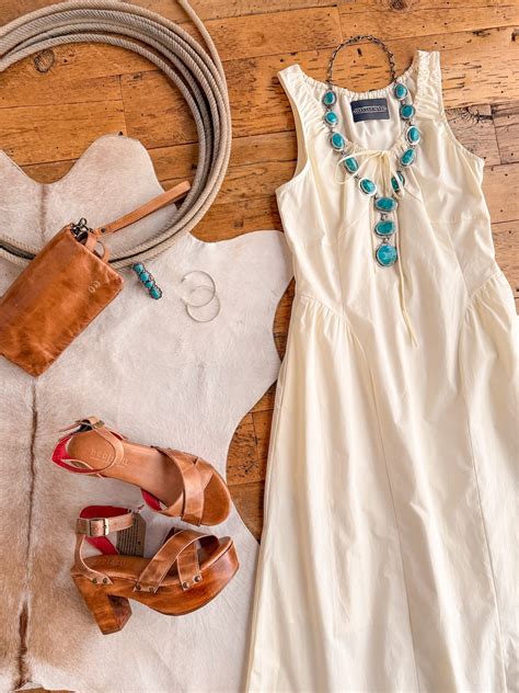 Just Hit The Floor | Our Newest Styles – Savannah Sevens western life