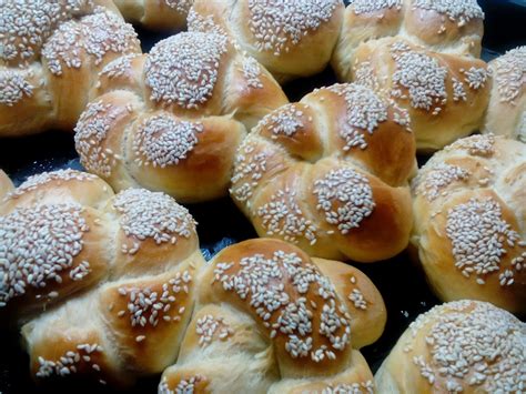 В моята КУХНЯ: Питки със сусам