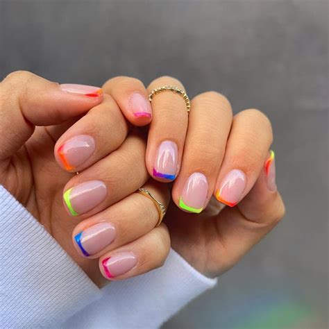 30 Colorful French Tip Manicure Ideas for 2024