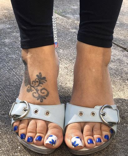 Im hopping on the band wagon with Deedeerican fans! She’s … | Flickr