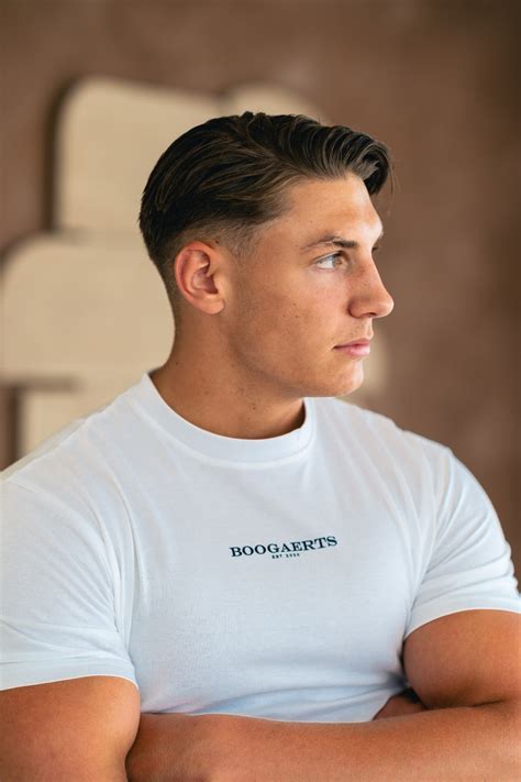 MAX BASIC WHITE