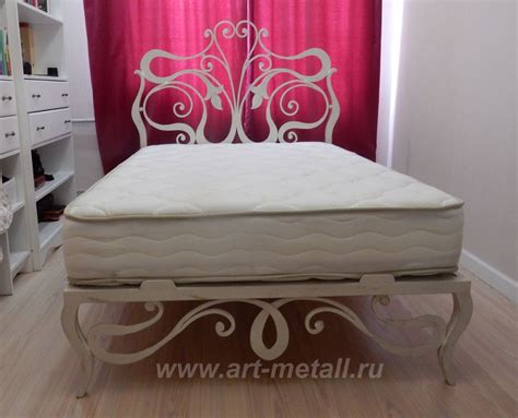 Кованая мебель для спальни, кованая кровать, оригинальный дизайн.