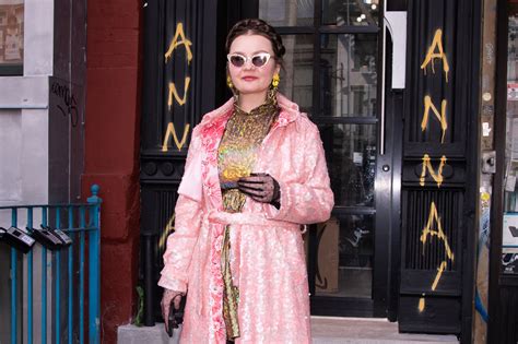 Fake Heiress Anna Delvey Sold $340,000 in Artworks Featuring Herself