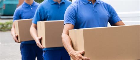 How Much Should You Tip Your Movers | Rent. Blog