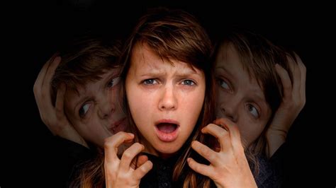 Schizophrenia: Causes, Symptoms, Diagnosis, Treatment - Medicine.com