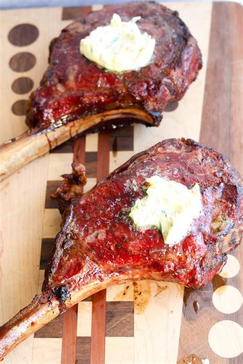 Perfect Reverse-Seared Tomahawk Steak Recipe