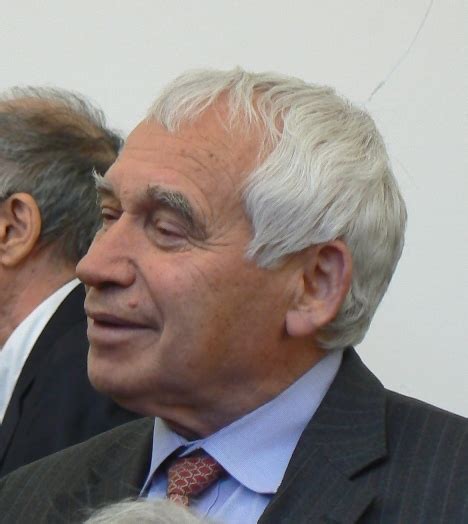 Желю Желев (Author of Фашизмът)