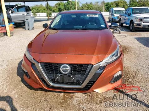 nissan altima sr gas nblcvxmn