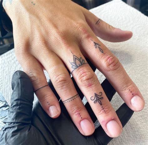 Best Finger Tattoo Ideas For All- Cool Unique Trend