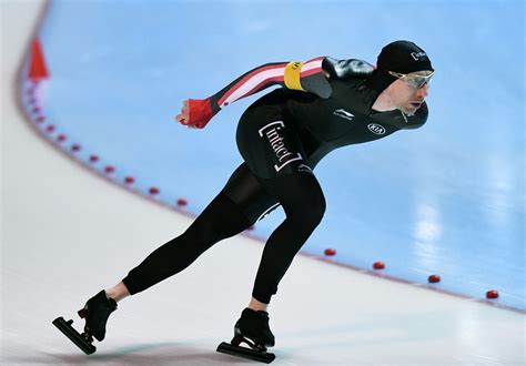 Short track vs. long track speed skating: What's the difference? - Team