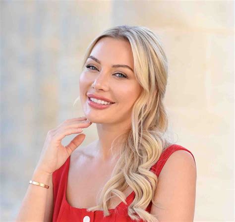 Anna Bey | The Epoch Times