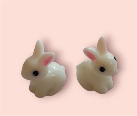 GM F95 Rabbit per piece – Miniatures Shop