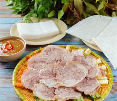 Bánh tráng phơi sương Hà Nội ở đâu ngon? 7 địa chỉ HOT nhất