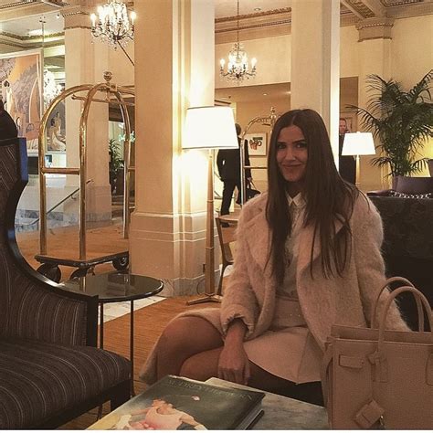 Épinglé par Valya Zaytsev sur Fashion