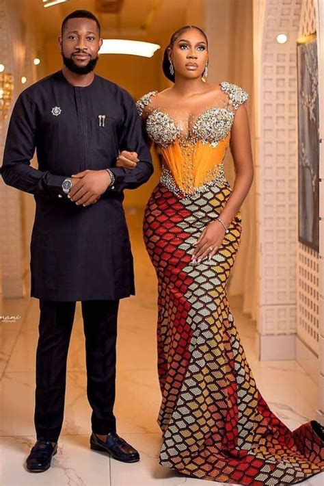 twin   spouse    beautiful couple matching outfit