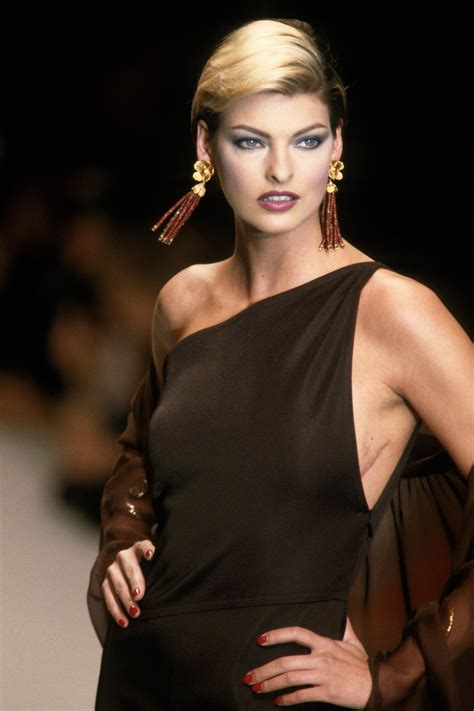 Linda Evangelista || Yves Saint Laurent RTW Spring/Summer 1996 fashion