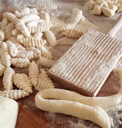 "Pasta: Fresca, Secca, Ripiena E"