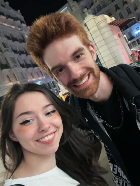 💚🐍GHATTA🐍💚 on Twitter: "Estoy en directo amores https://t.co/lzUzH3sH1J