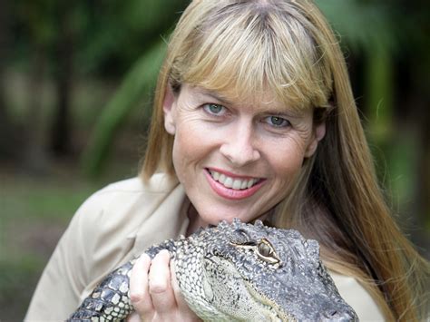 Terri Irwin STUNNING with new look