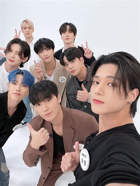 230715 ATEEZ on SNS: [📷] STATV 'Idol League' Behind Photo : r/ATEEZ