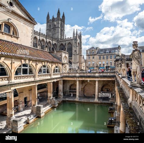 Die Roman Baths Komplex, ein Ort von historischem Interesse in der ...
