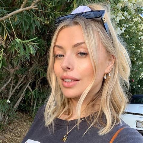 Corinna Kopf Post-Nudity: The Resilience of an Influencer - an1yvuj