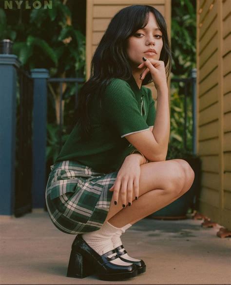 Jenna Ortega in that schoolgirl outfit is doing something to me... 😵‍💫 ...