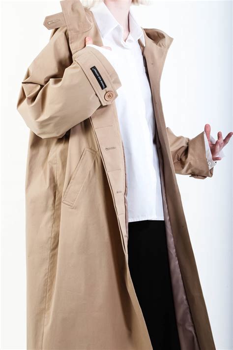 Плащ Paor (beige) • RIONA