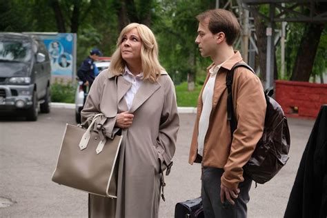 Горное солнце (2025): содержание всех 4 серий сериала, чем закончится в ...