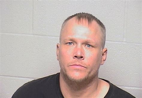 Officers arrest man who allegedly broke into Fox Lake residence ...