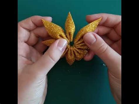 Рождественская звезда из фоамирана за минуту 🎄 Golgen Foam Star Diy ...