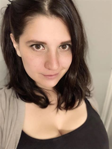 Discover more like FreeCompliments: Mom of two, could really use a