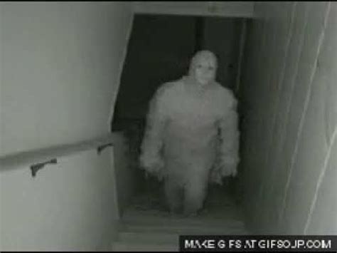 Jump scare - YouTube